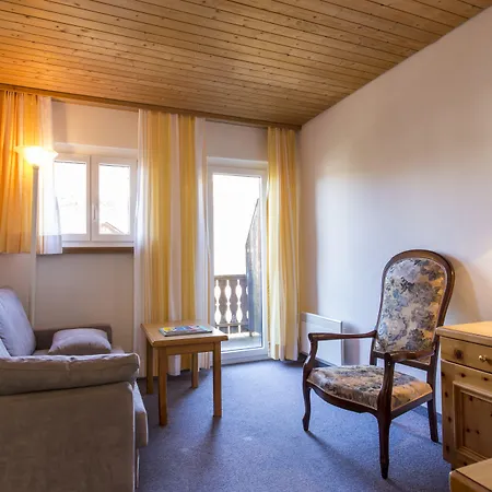 Garni Engiadina 3* Ftan