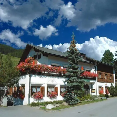 Garni Engiadina 3* Ftan