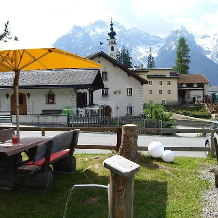 Hotel Garni Engiadina