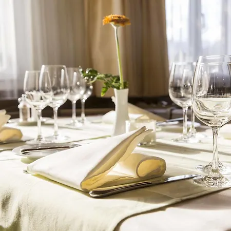 Hotel Garni Engiadina Ftan